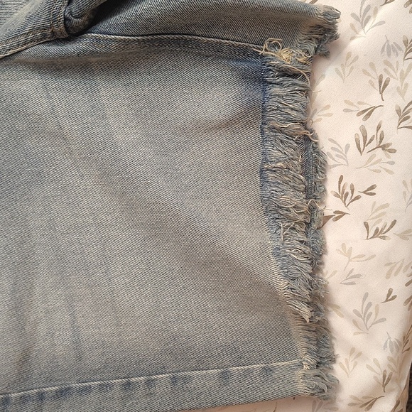 Wild Fable Women's 12 Blue Jeans High Rise Bermuda Shorts - Picture 2 of 15